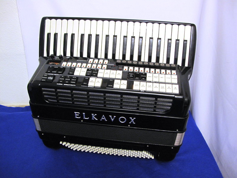 Elkavox Accordion Vlrengbr